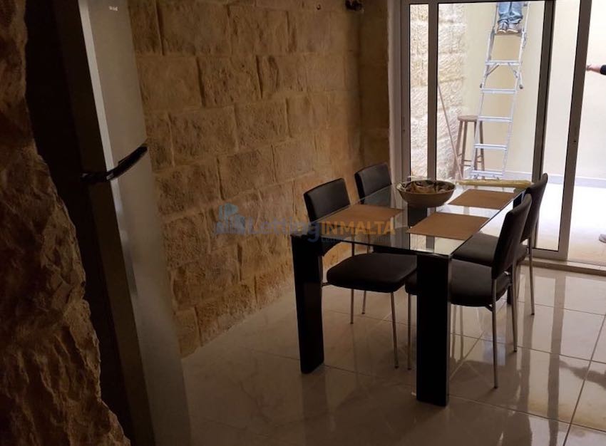 Malta Lets Sliema Town House