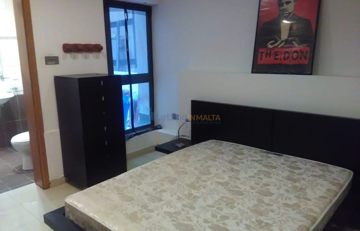 Rent Sliema Apartment Malta