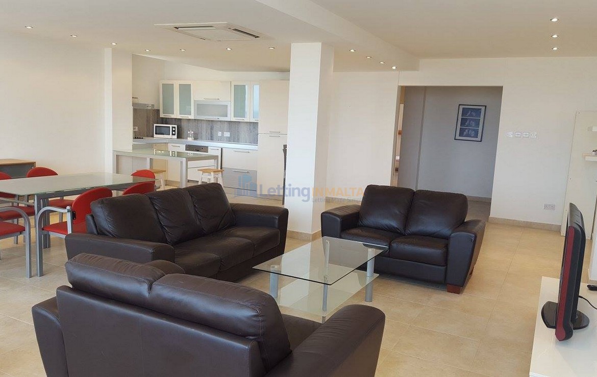 Three Bedroom Apartment St Julians