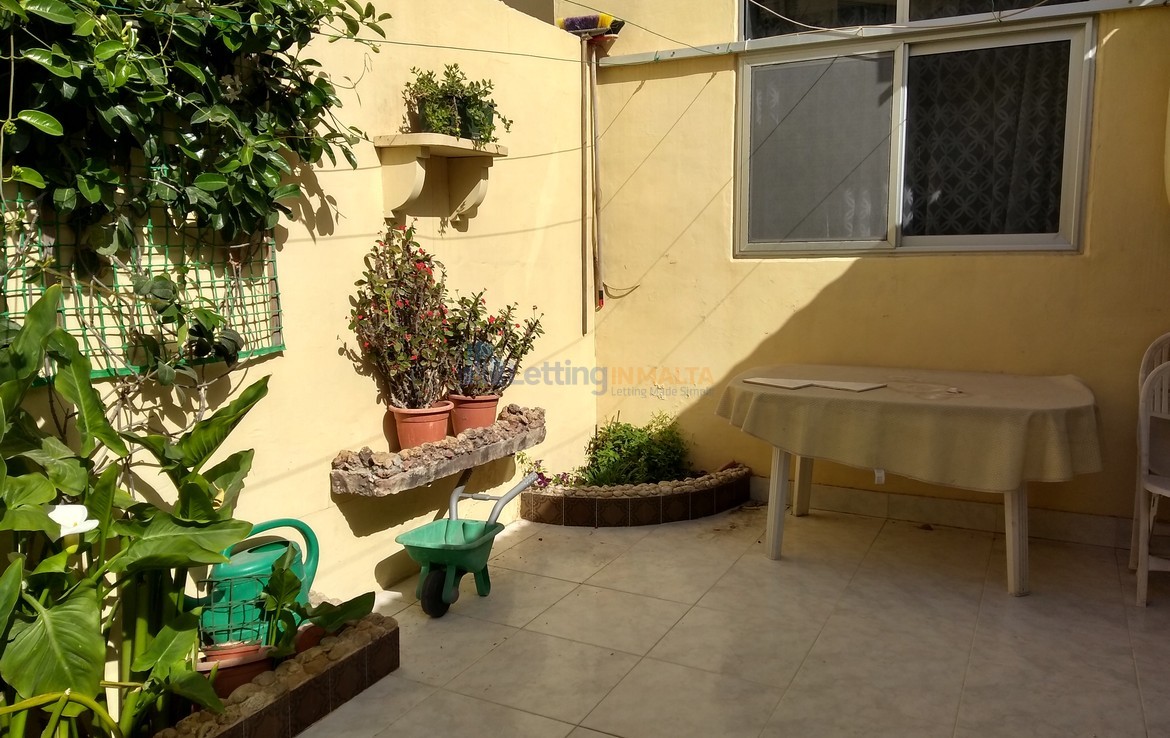 Rent Three Bedroom House Attard