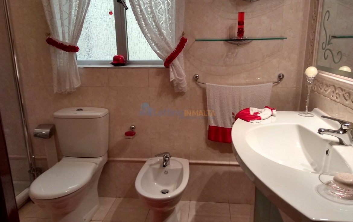 Rent Three Bedroom House Attard