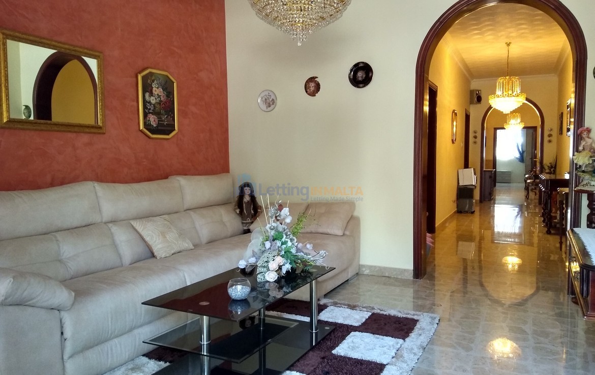 Rent Three Bedroom House Attard