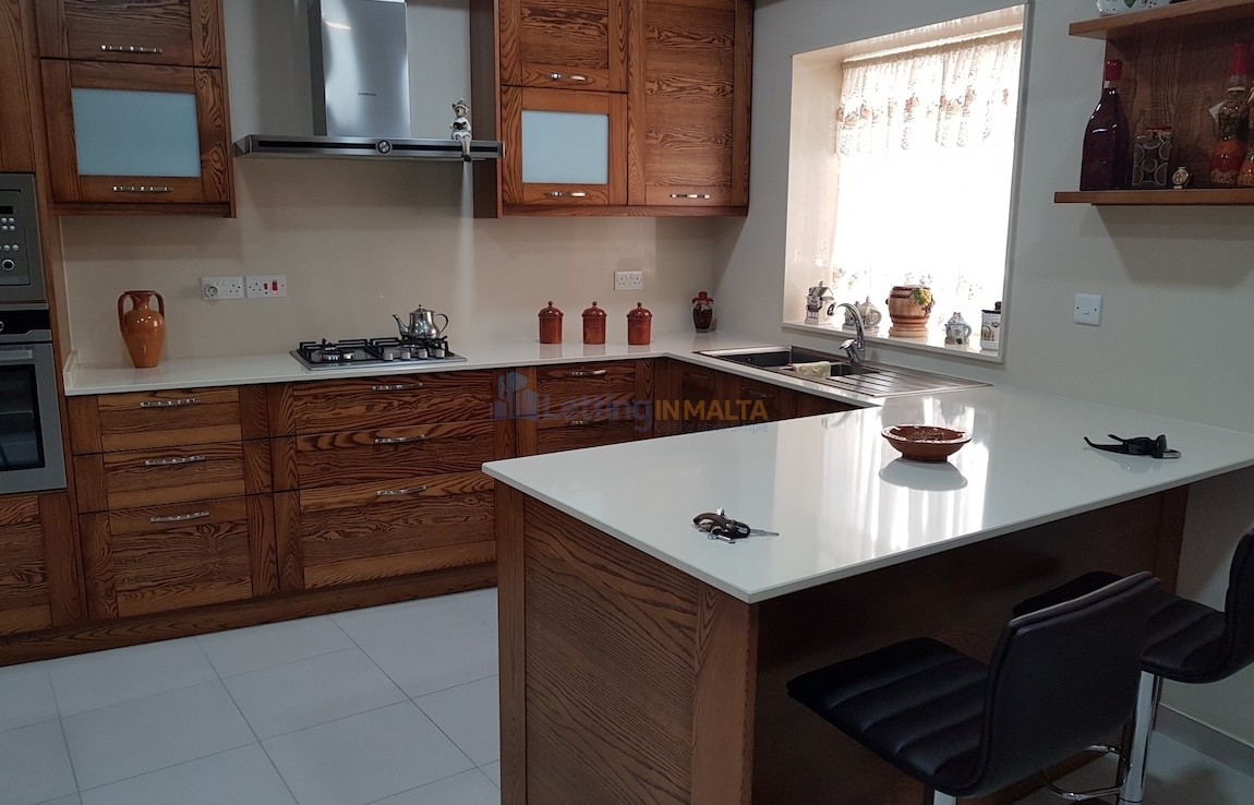 Property to Rent Zebbug Malta