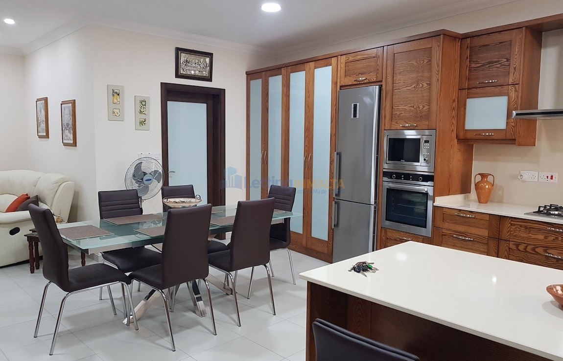 Property to Rent Zebbug Malta