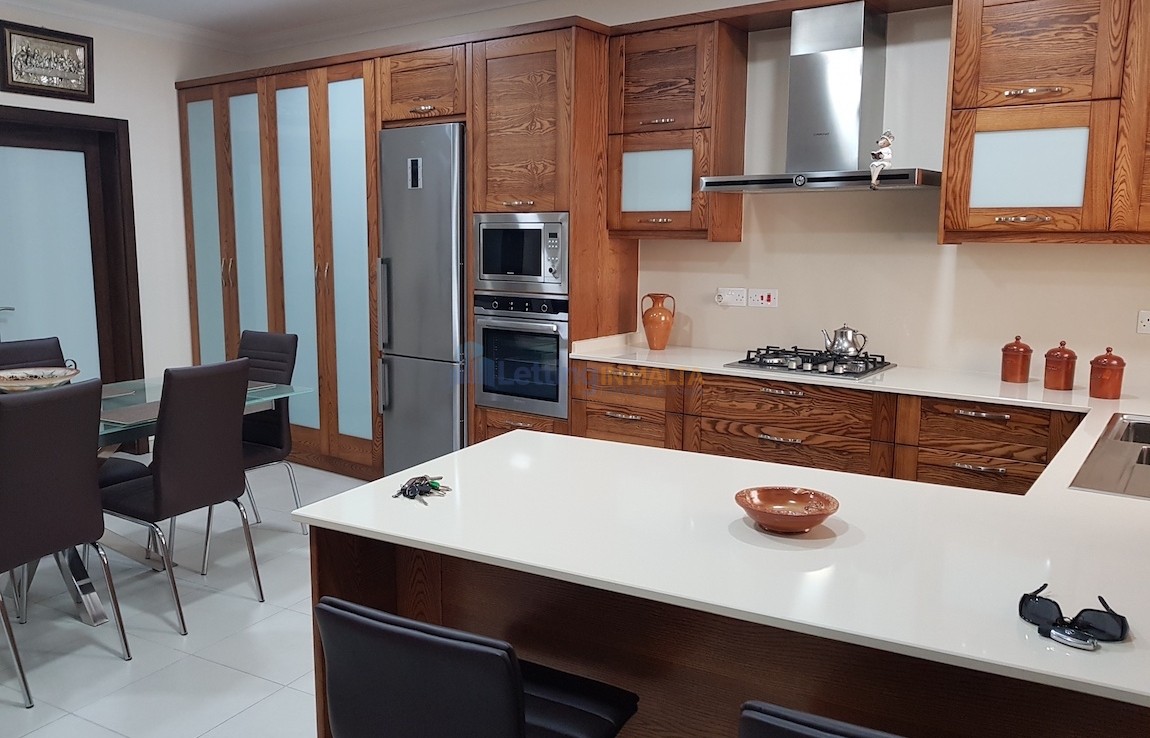 Property to Rent Zebbug Malta