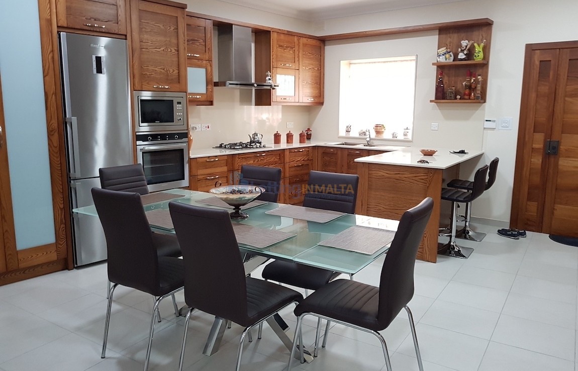 Property to Rent Zebbug Malta