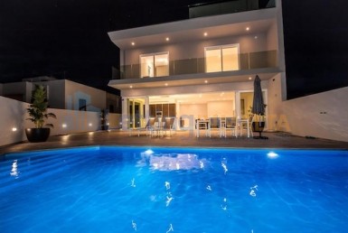 Luxury Maisonette In Ibragg Malta