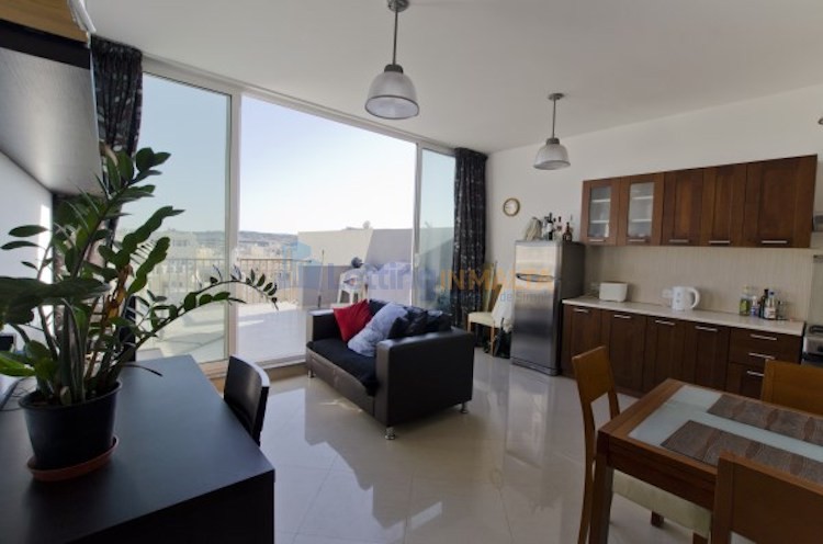 Bugibba Penthouse Malta Lets