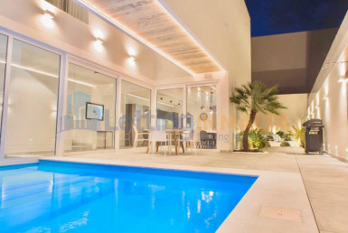 Rent Villa With Pool in Malta