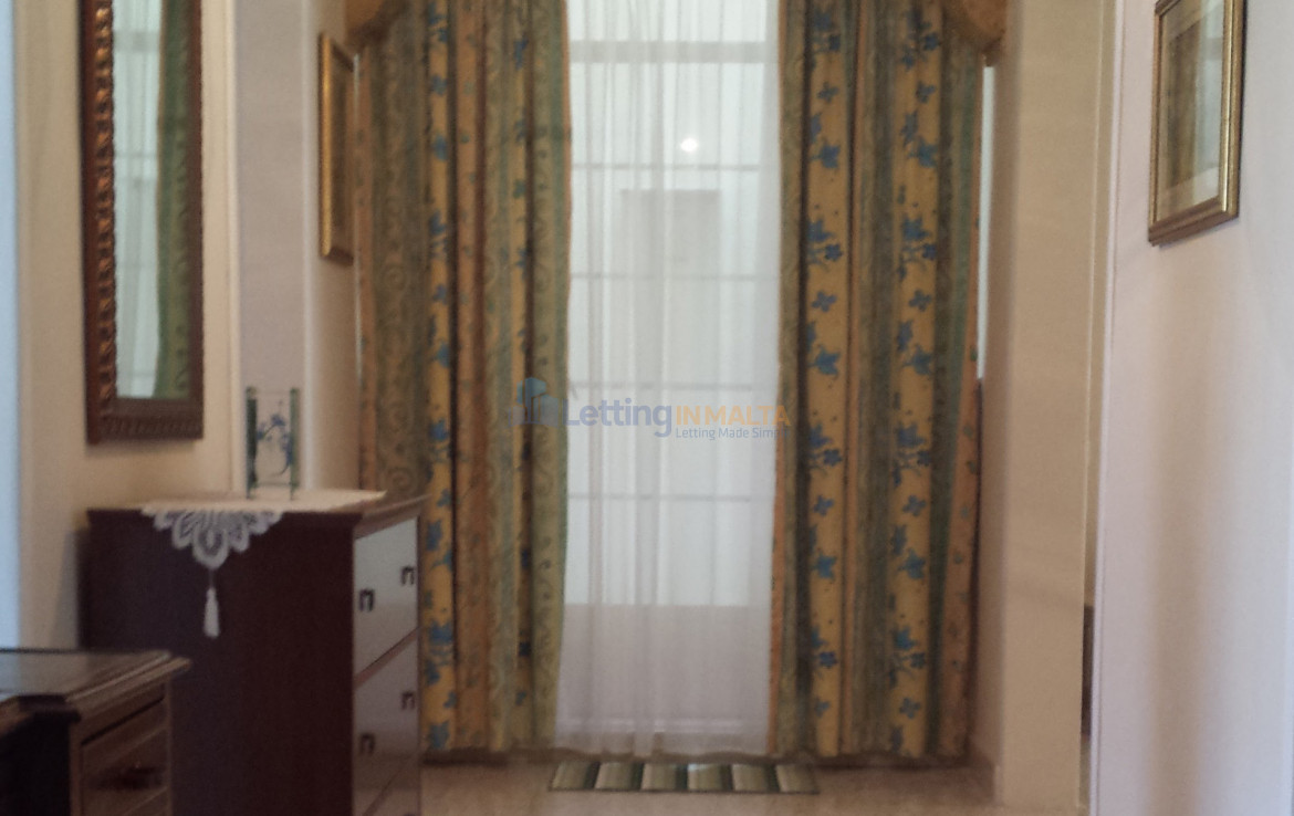 Central Apartment To Let Malta