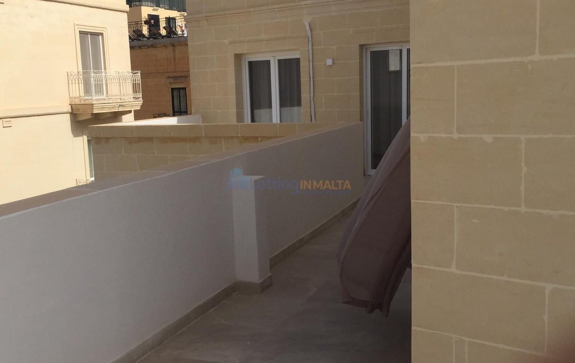 Modern 2 Bedroom Apartment in Sliema