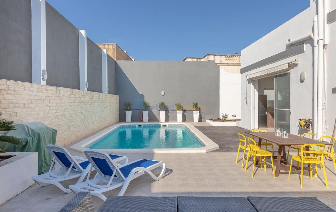 Luxury Villa To Let Malta