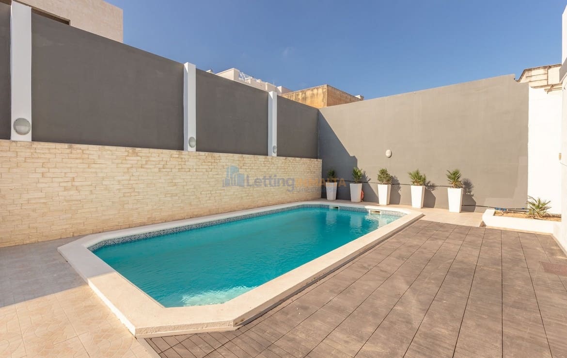 Luxury Villa To Let Malta