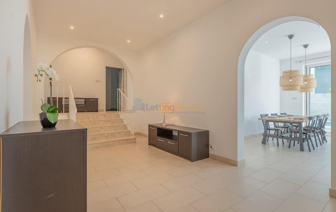 Luxury Villa To Let Malta