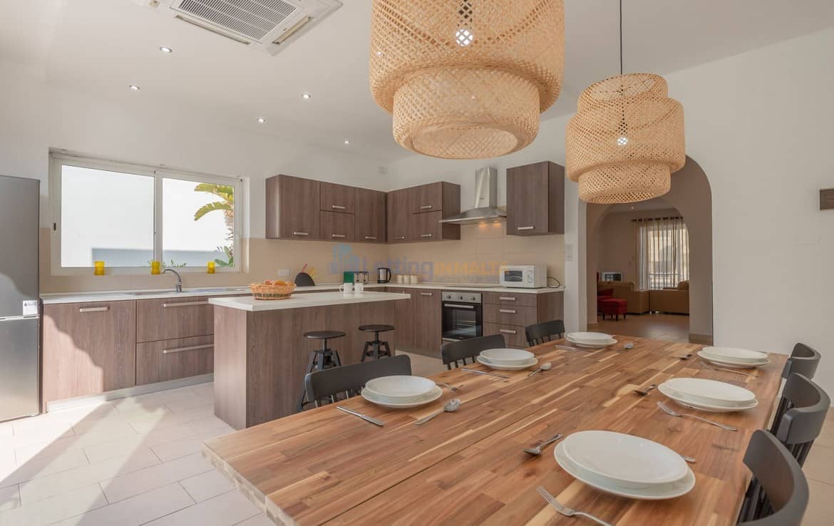 Luxury Villa To Let Malta