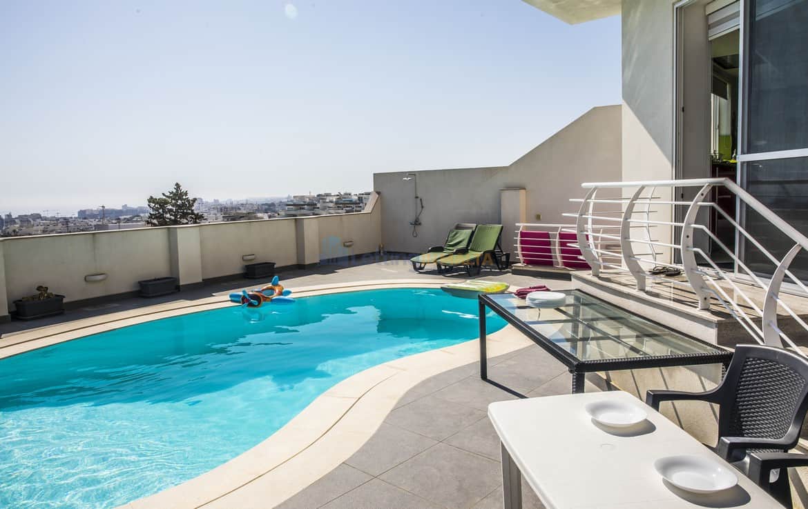 Semi Detached Modern Villa To Let Malta