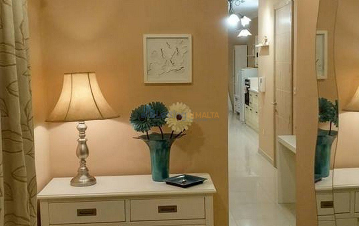 Sliema 2 Bedroom Apartment To Let