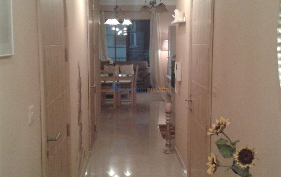 Sliema 2 Bedroom Apartment To Let