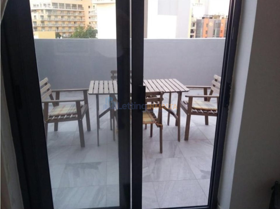 Studio Penthouse St Julians To Let