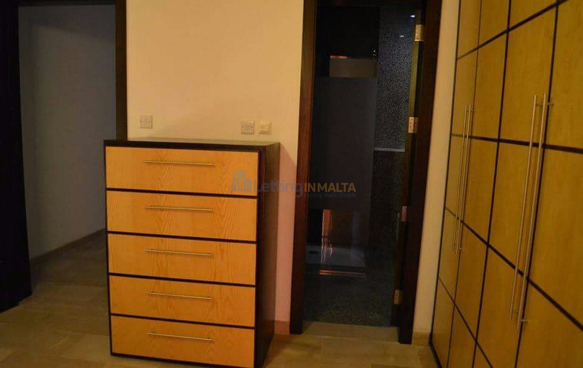 Naxxar Penthouse Malta To Let