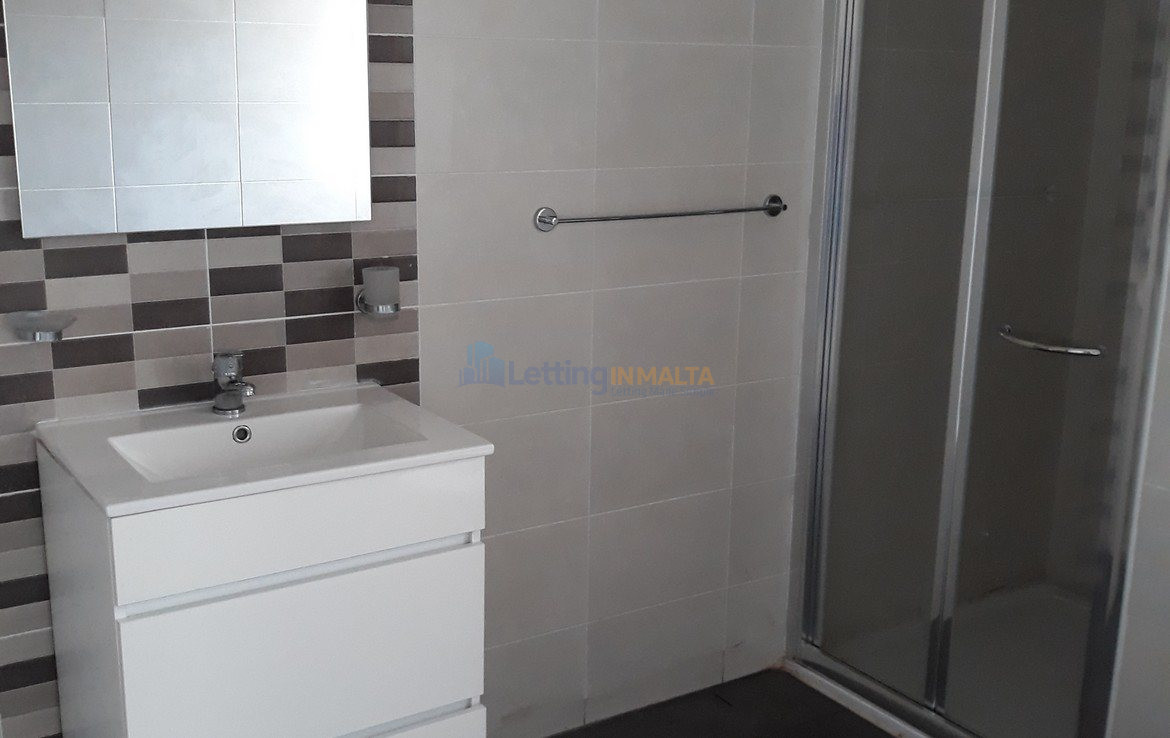 Two Bedroom Apartment to Let Zebbug