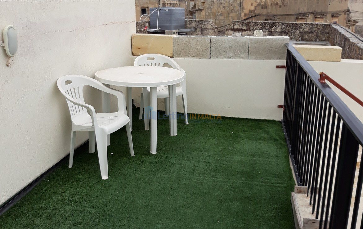 Two Bedroom Apartment to Let Zebbug