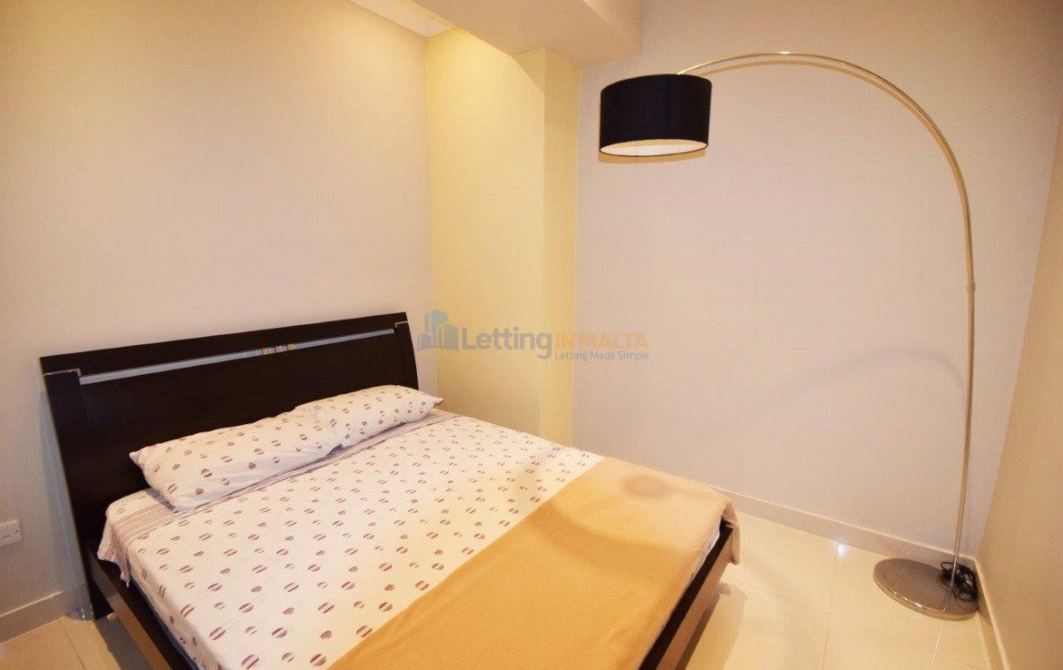 Rent 1 bedroom Studio Apartment Sliema