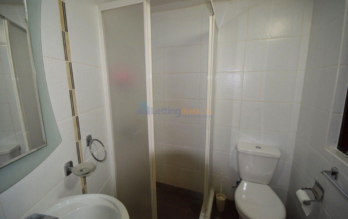 Rent 1 bedroom Studio Apartment Sliema